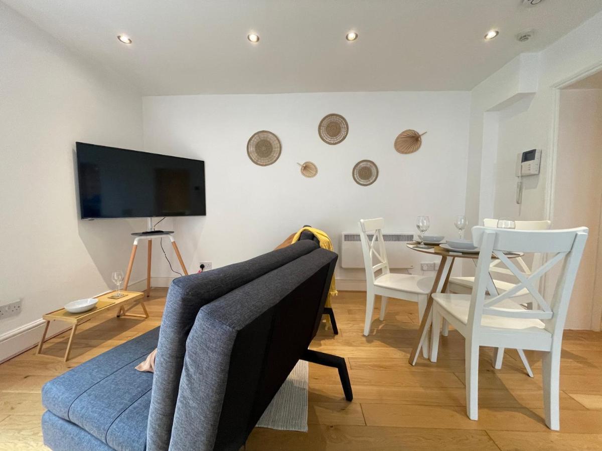 Cozy 1 Bed Apartment In Hackney 런던 외부 사진