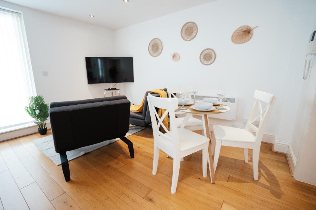 Cozy 1 Bed Apartment In Hackney 런던 외부 사진